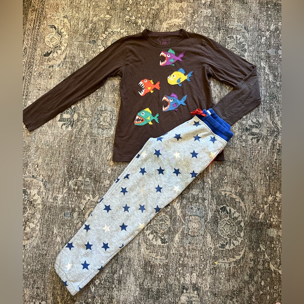 Mini Boden Piranha Tee & Stars Jogger 11/12Y
